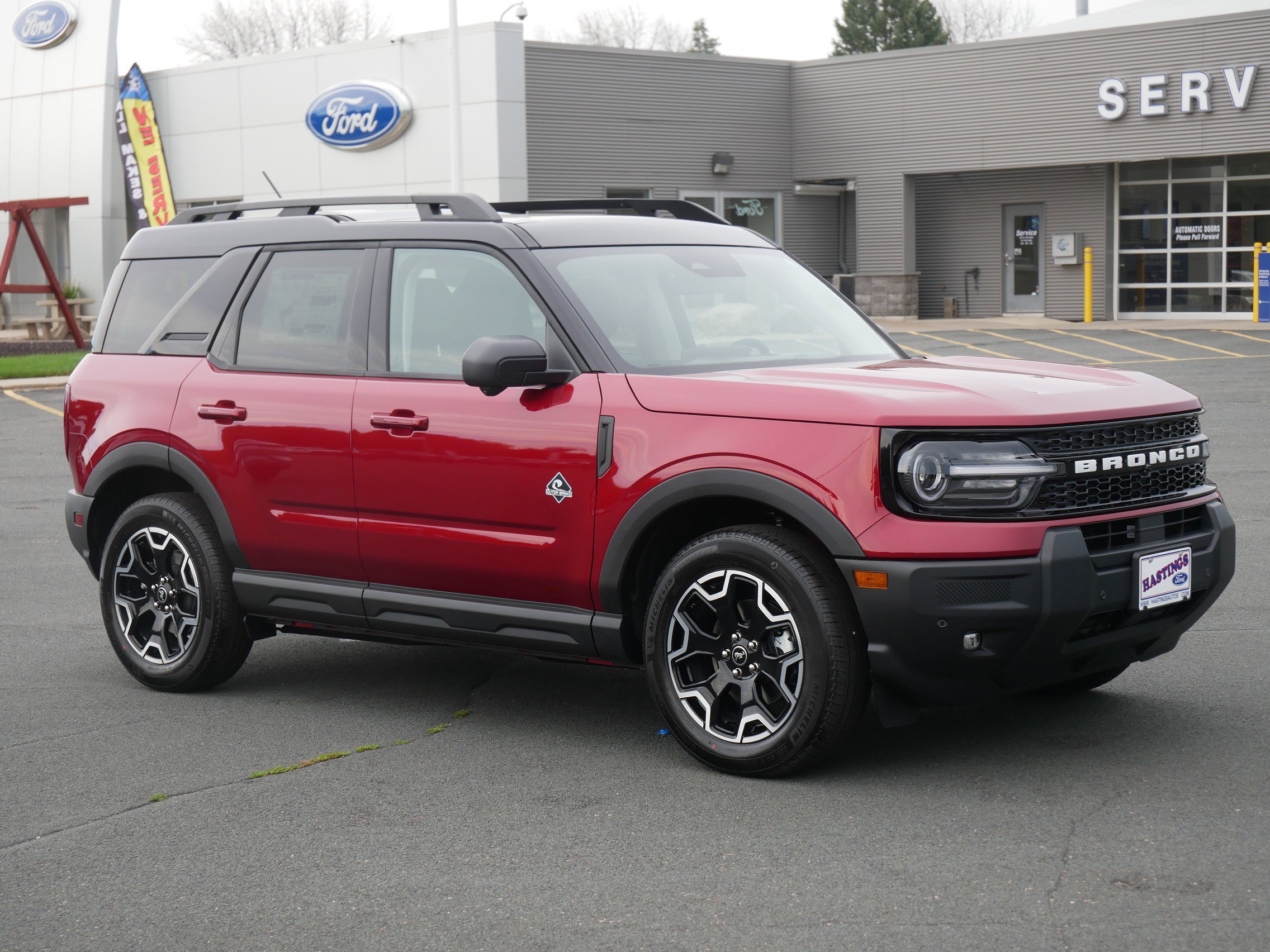 2025 Ford Bronco Sport Outer Banks photo 3