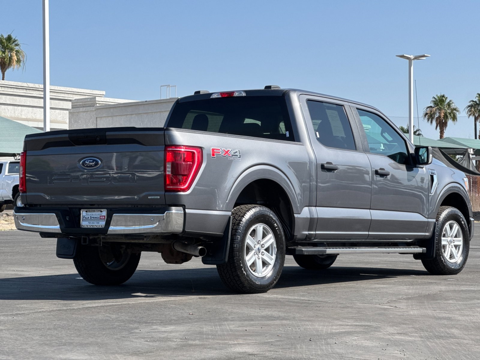 2021 Ford F-150 XLT photo 3