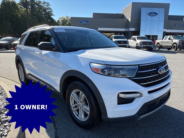 2021 Ford Explorer XLT photo 2