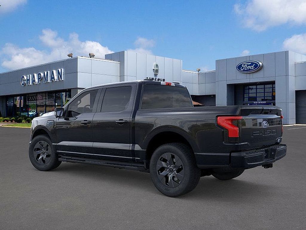 2025 Ford F-150 Lightning photo 3