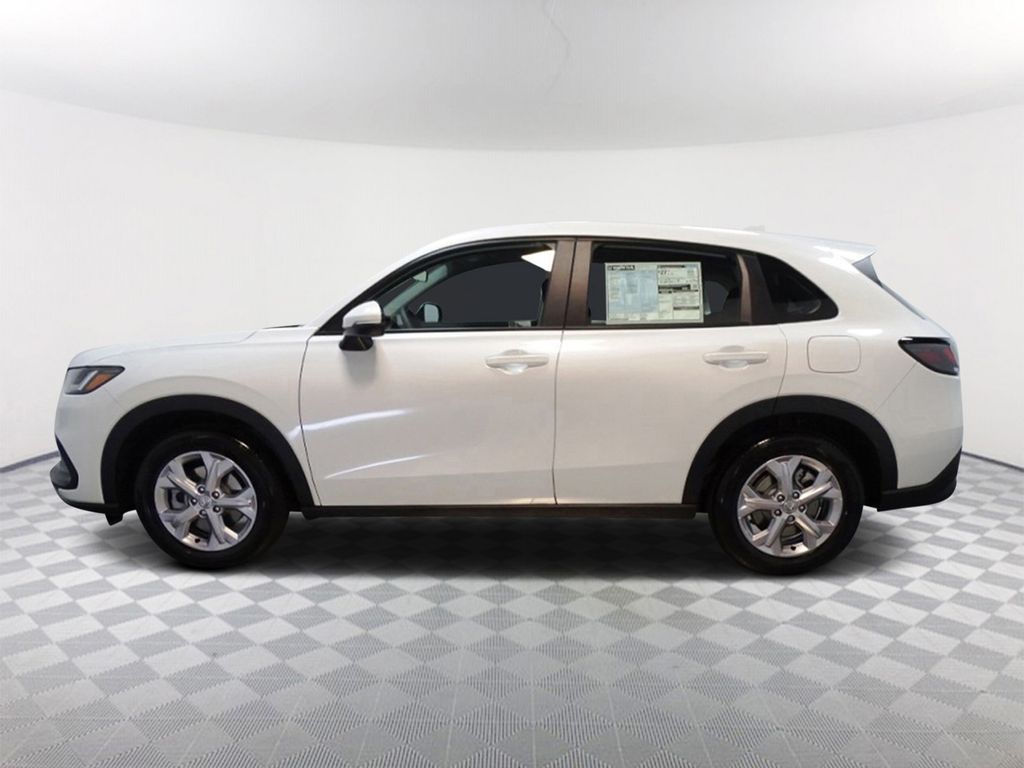 2025 Honda HR-V LX photo 4