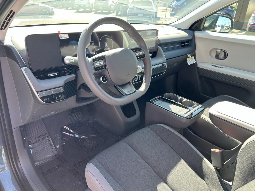 2025 Hyundai Ioniq 5 SE photo 12