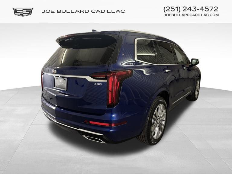2025 Cadillac XT6 Premium Luxury photo 2
