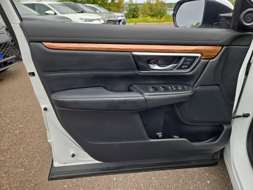 2021 Honda CR-V Touring photo 10