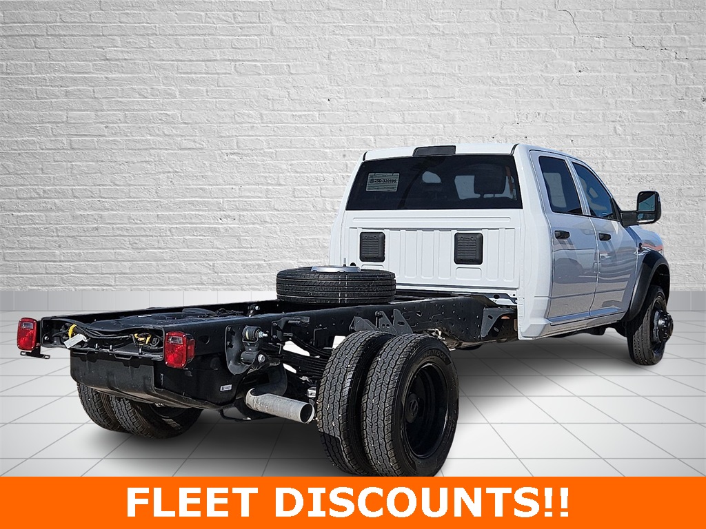 2026 Ram 5500 Tradesman photo 4