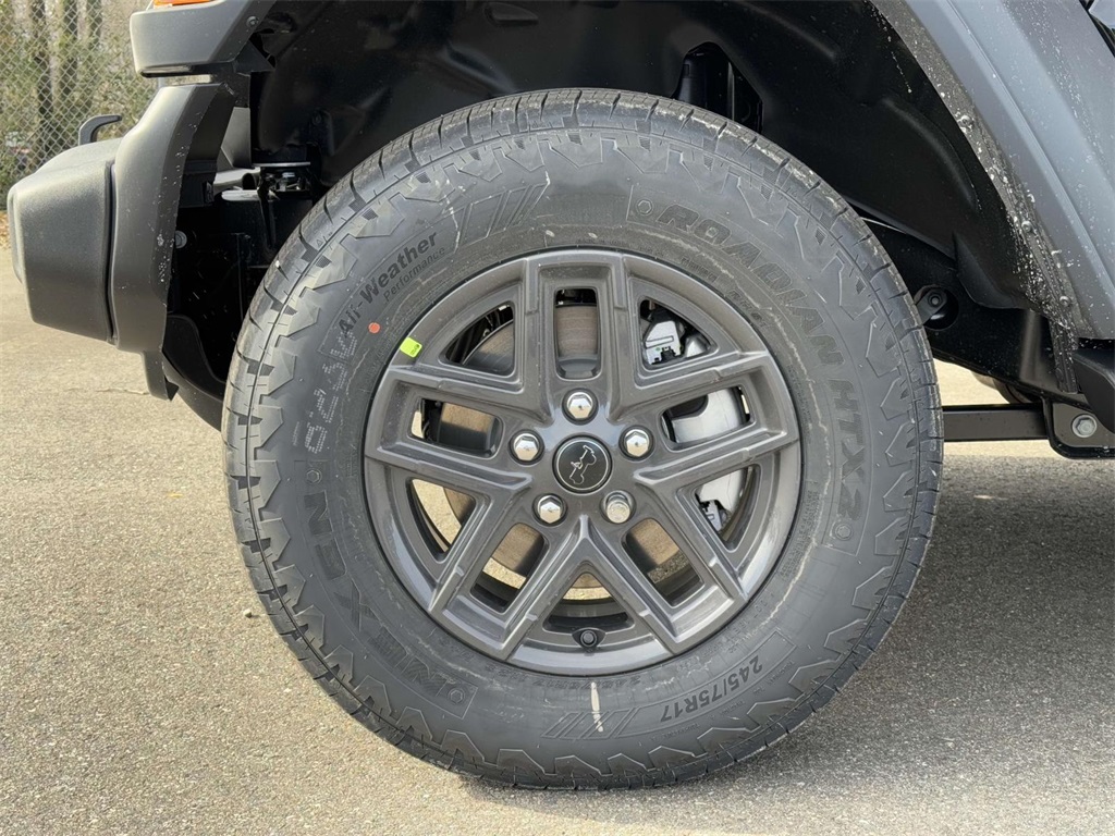 2025 Jeep Wrangler Sport S photo 17