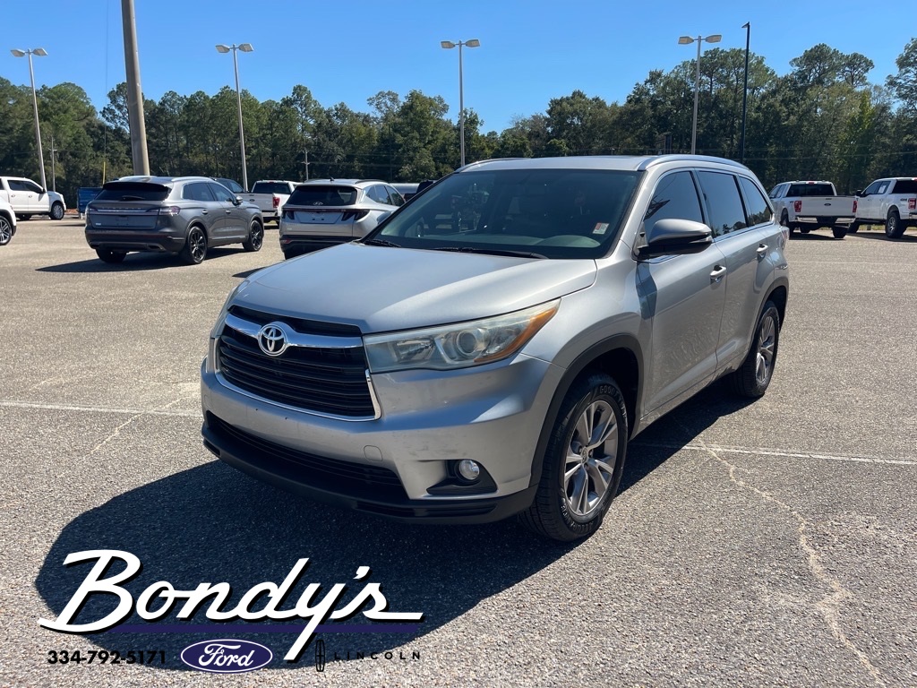 2015 Toyota Highlander XLE photo 3