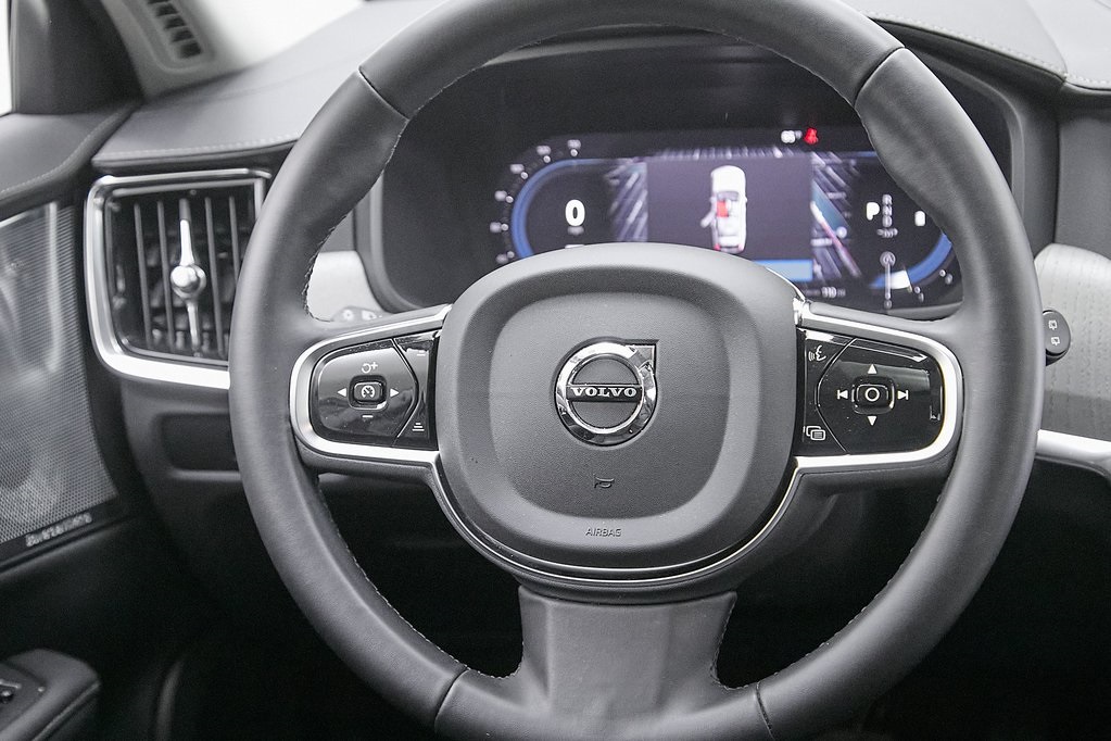 2024 VOLVO V90CC - Image 30
