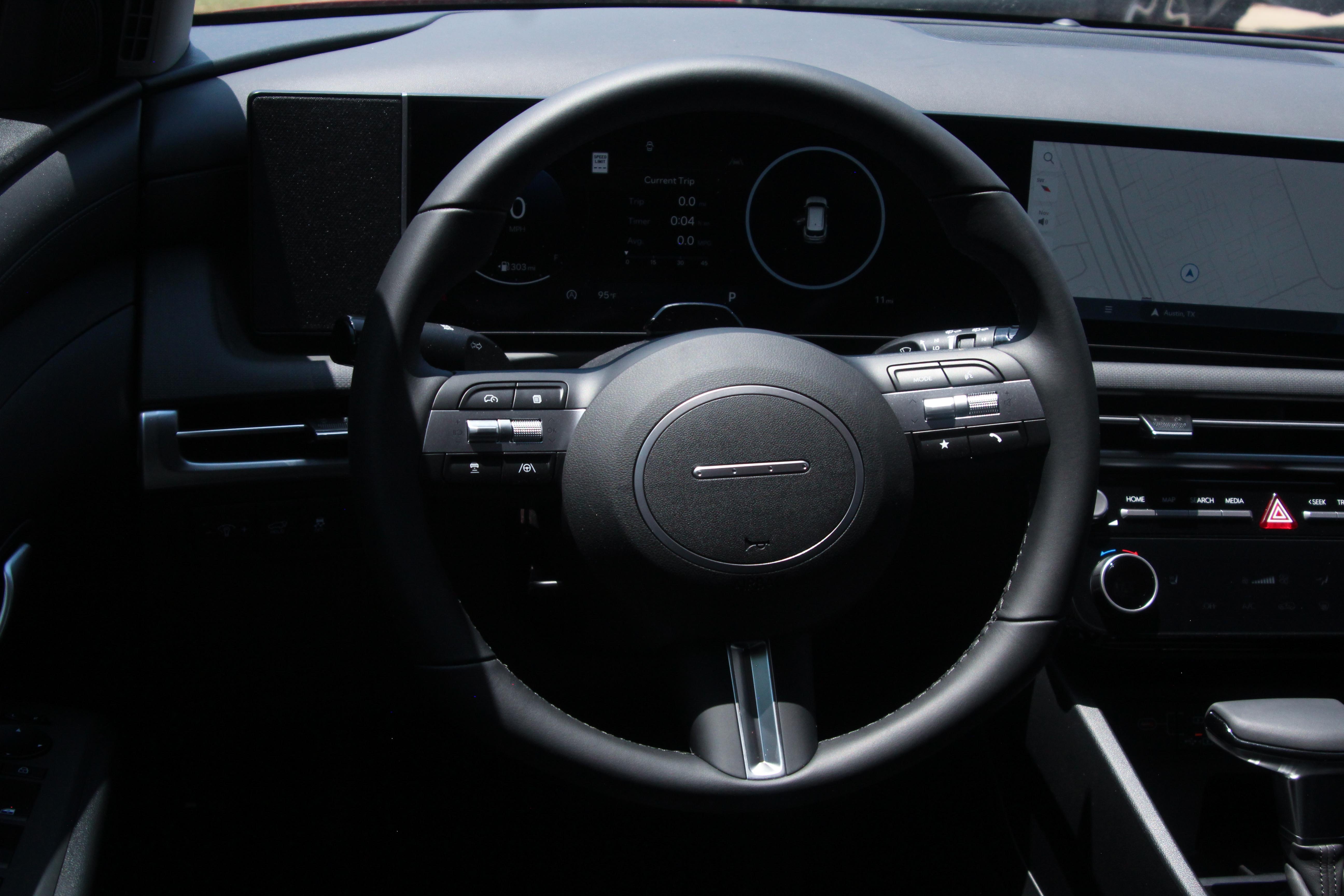 2025 Hyundai Tucson SEL Convenience photo 4