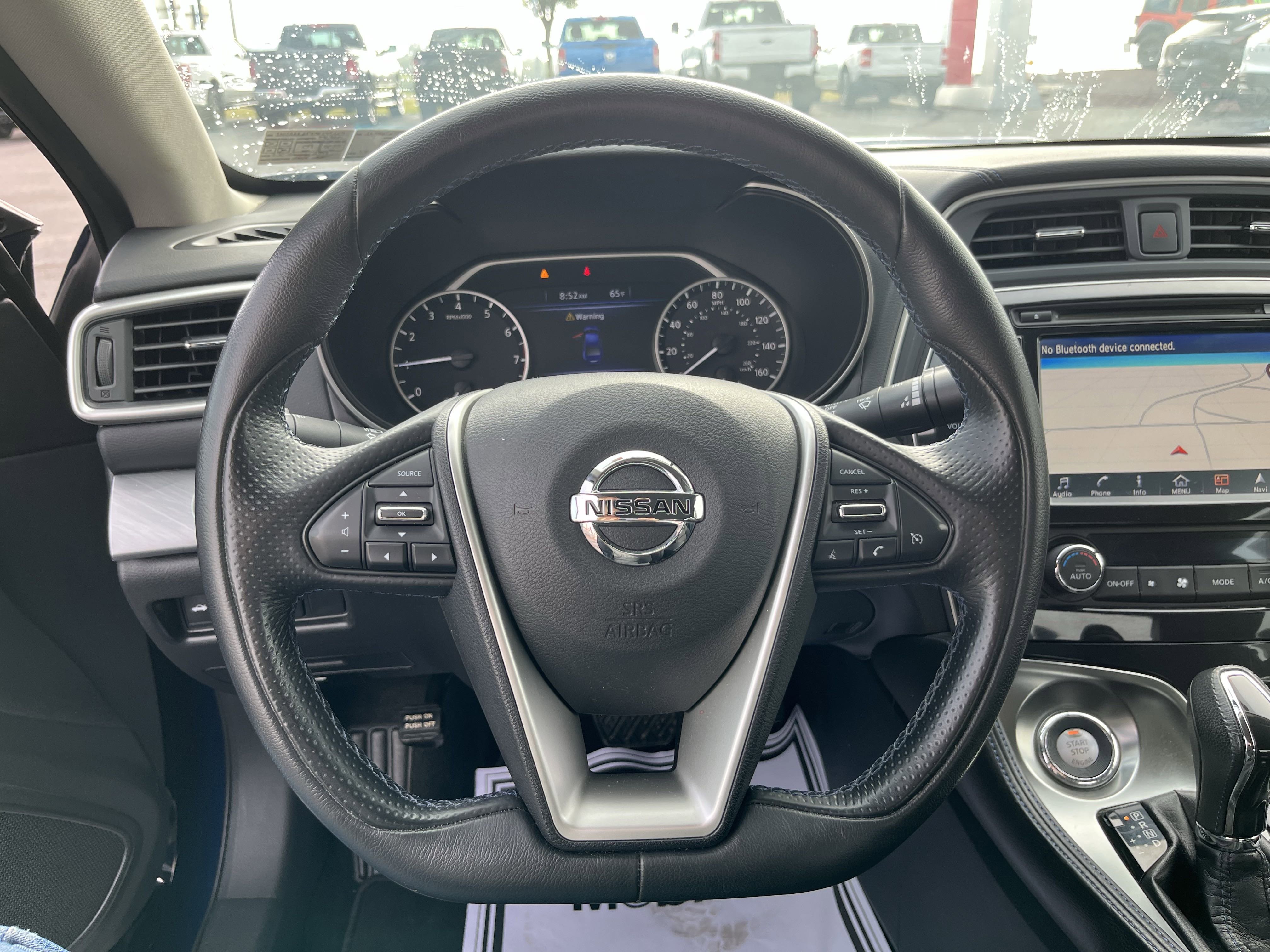 2018 Nissan Maxima S photo 2