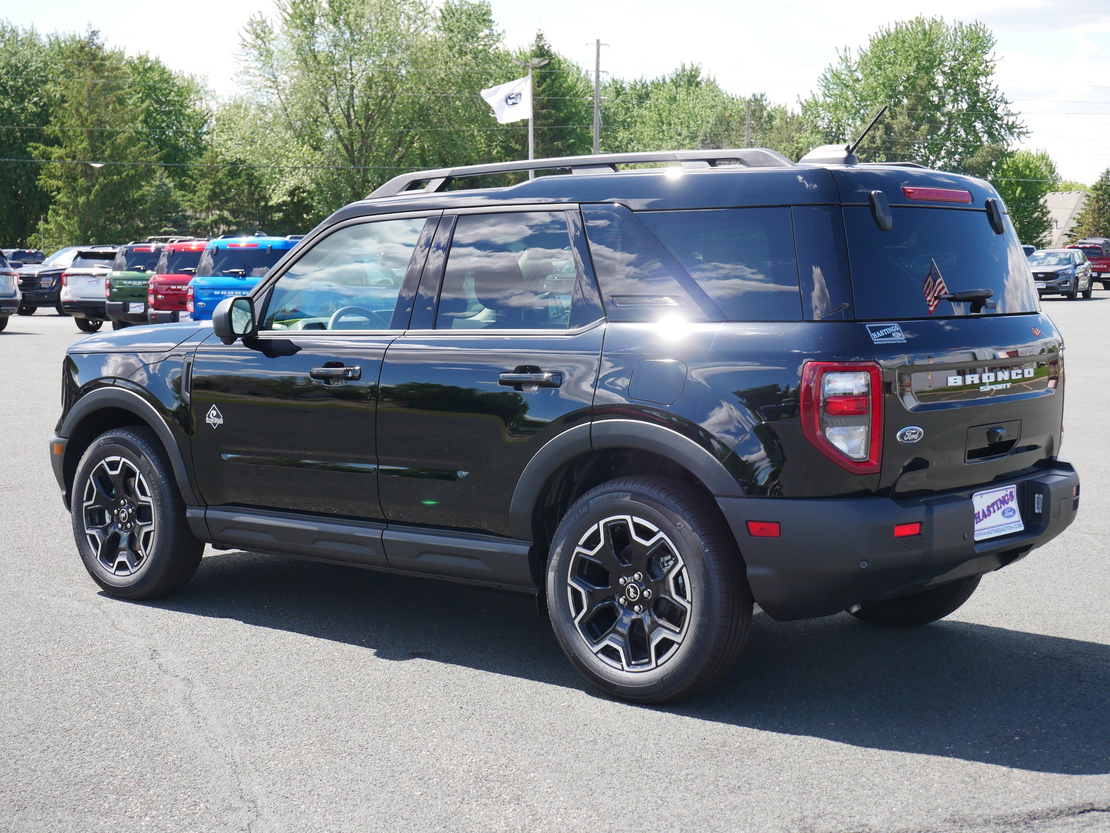 2025 Ford Bronco Sport Outer Banks photo 2