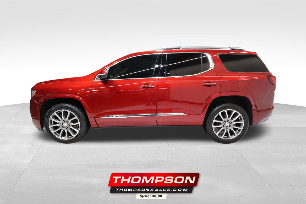 2023 GMC Acadia Denali's photo