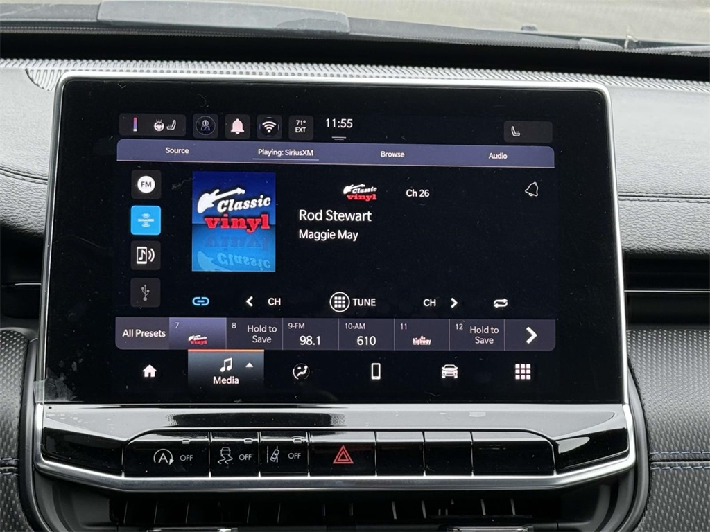 2025 Jeep Compass Latitude photo 17