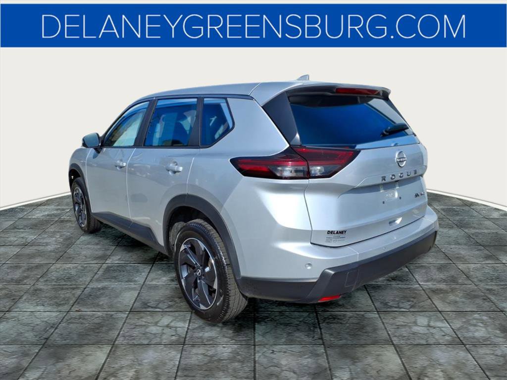 2024 Nissan Rogue SV photo 5