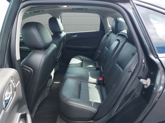 2016 Chevrolet Impala Limited LTZ Fleet photo 19
