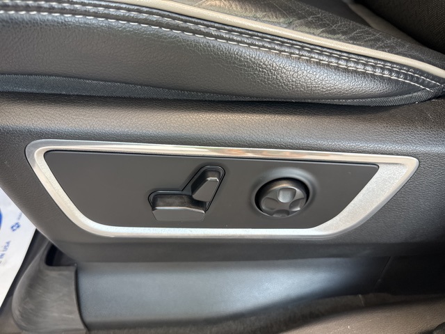 2021 Ram 1500 Laramie photo 16