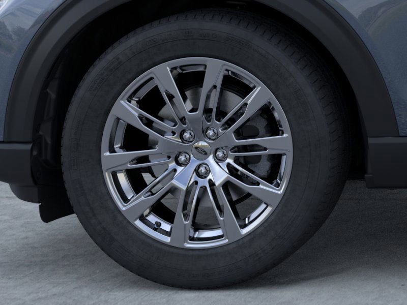 2025 Ford Explorer photo 3