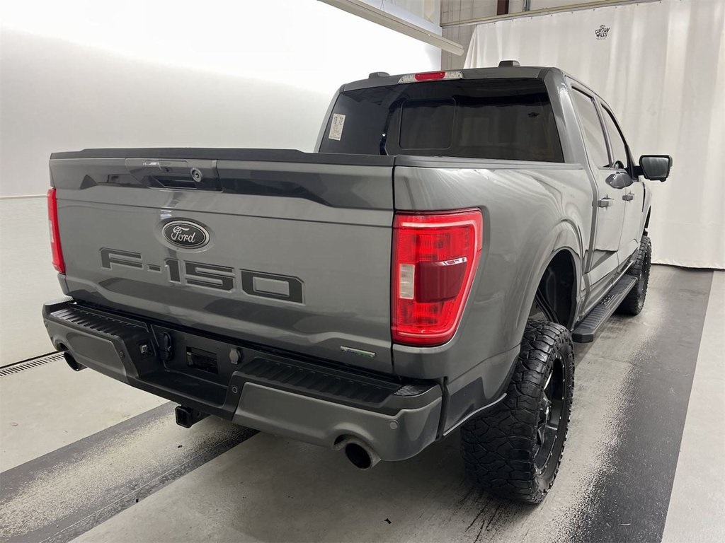 2023 Ford F-150 XLT photo 2