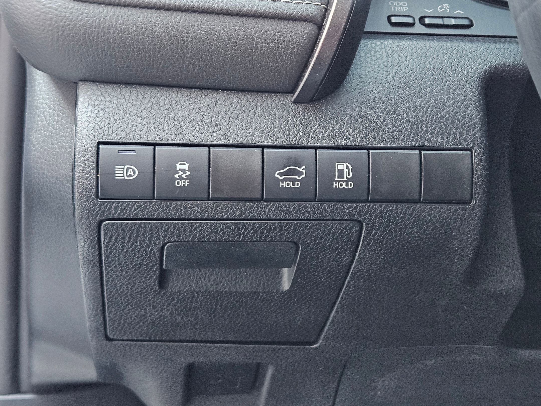2023 Toyota Camry SE photo 15