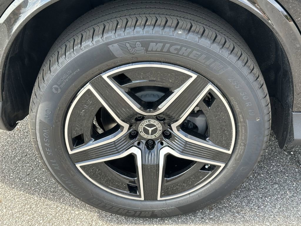 2025 Mercedes Benz GLC 300 4MATIC photo 20