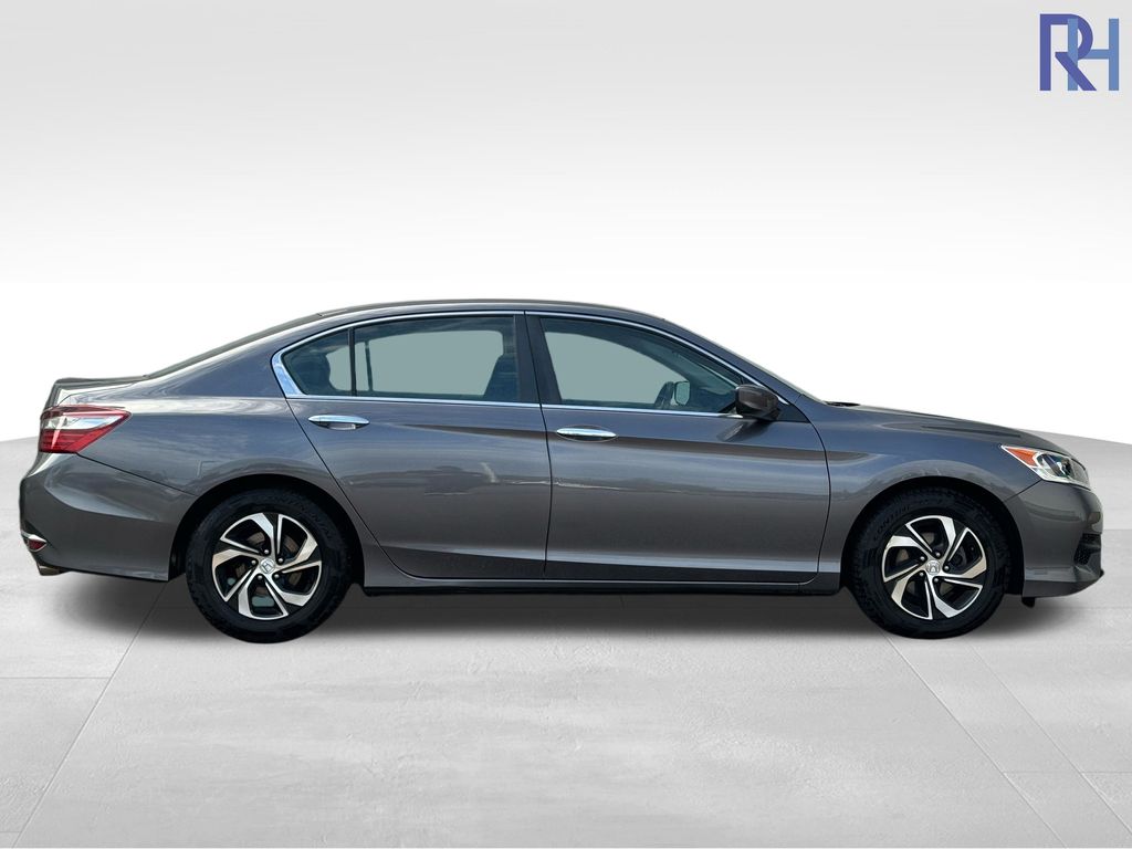 Used 2016 Honda Accord LX with VIN 1HGCR2F39GA231632 for sale in Coon Rapids, Minnesota
