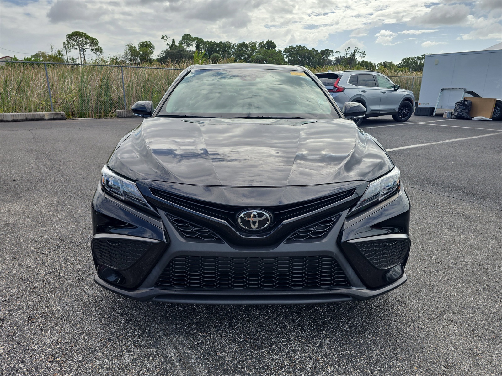 2023 Toyota Camry SE photo 7
