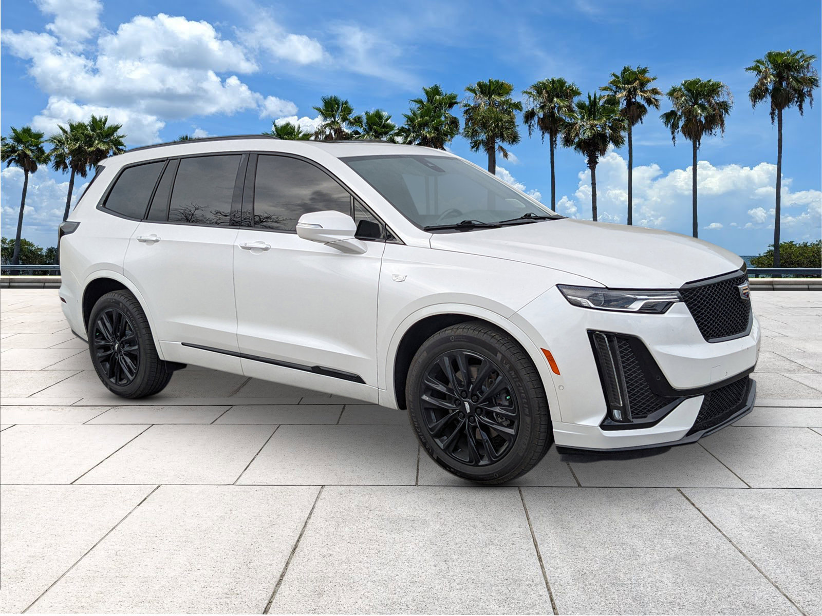 2021 Cadillac XT6 Sport photo 2