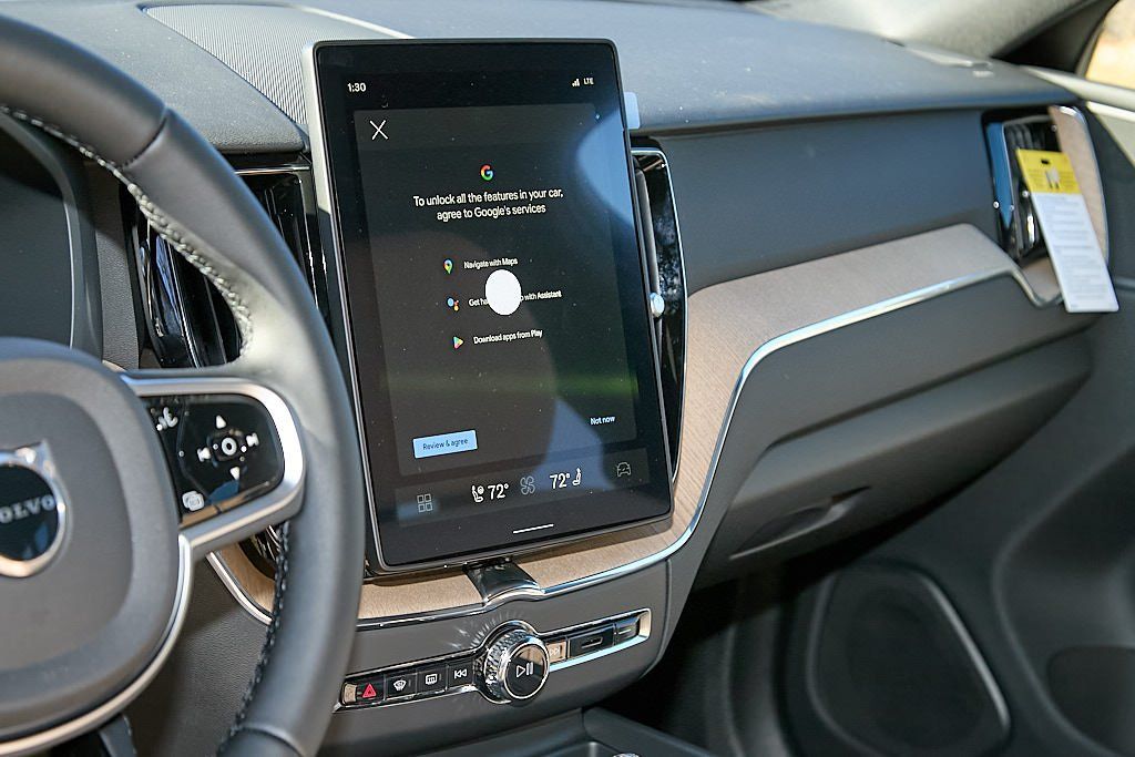 2026 VOLVO XC60 - Image 12