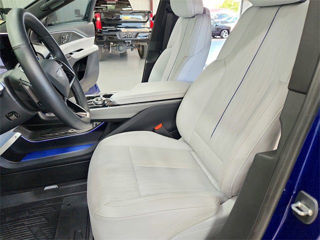 2024 Cadillac Lyriq Sport photo 17