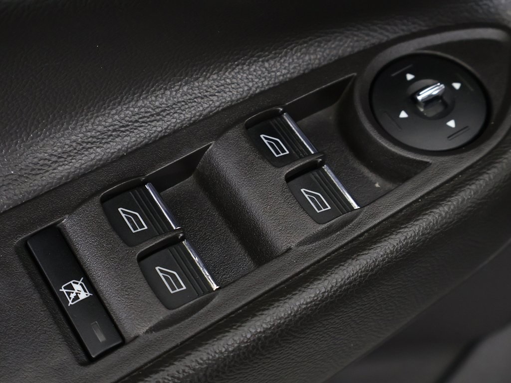 2013 Ford Escape Titanium photo 33