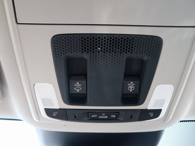 2025 Honda Pilot Touring photo 25
