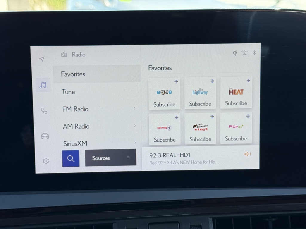 2023 Lexus ES 350 photo 24