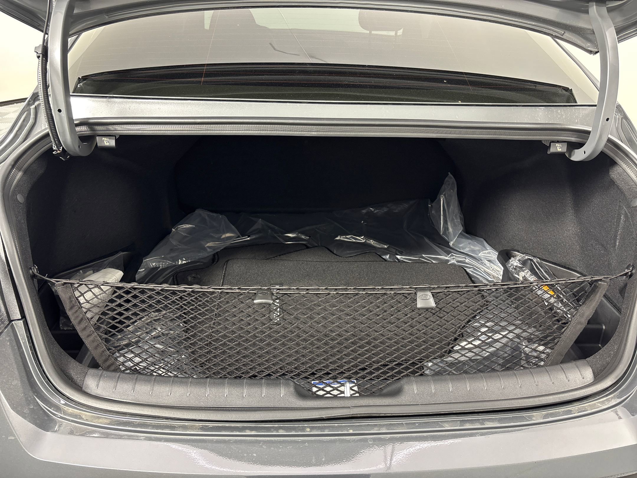 2025 Hyundai Elantra SEL Sport photo 20