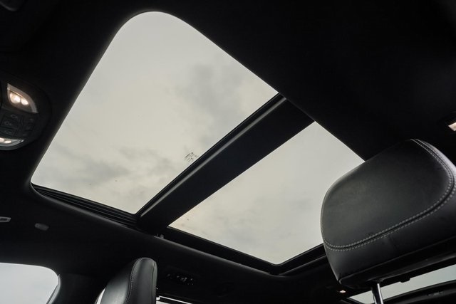 2019 Chrysler Pacifica Limited photo 6
