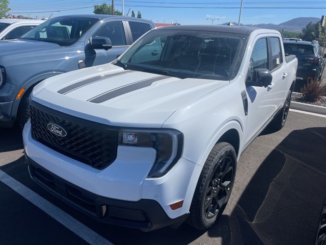 2025 Ford Maverick Lariat photo 2