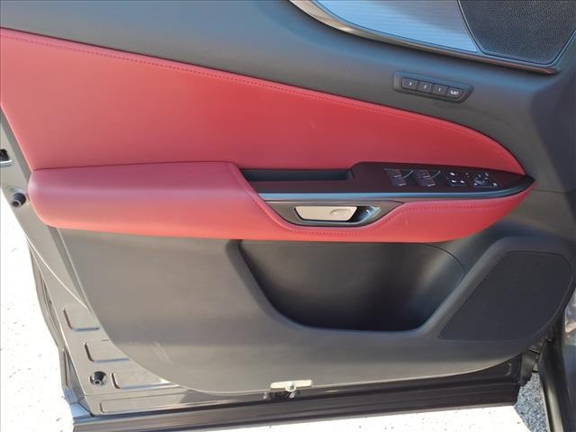 2025 Lexus NX 350 F SPORT Handling photo 11