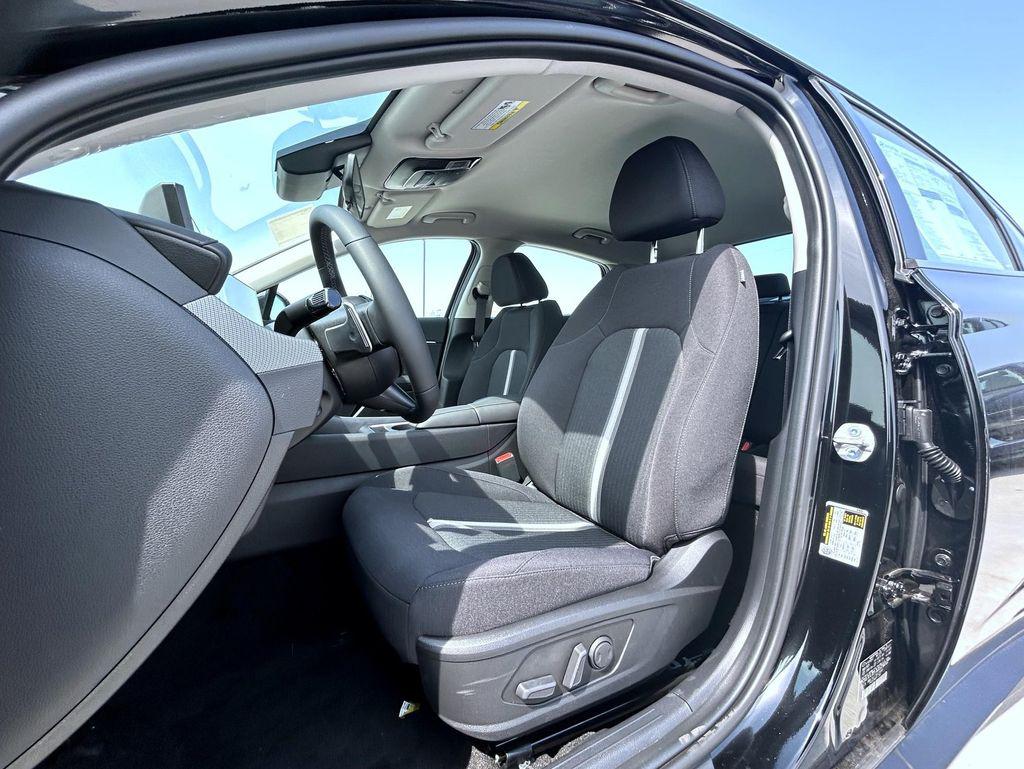 2025 Hyundai Sonata Hybrid SEL photo 10