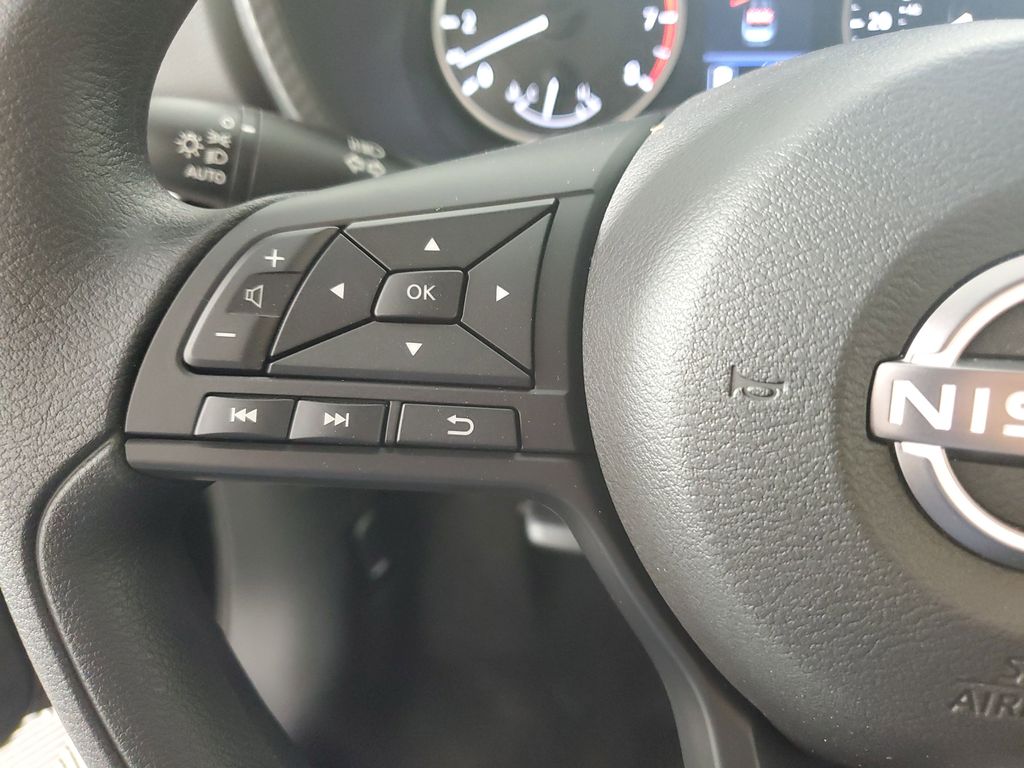 2025 Nissan Sentra S photo 23