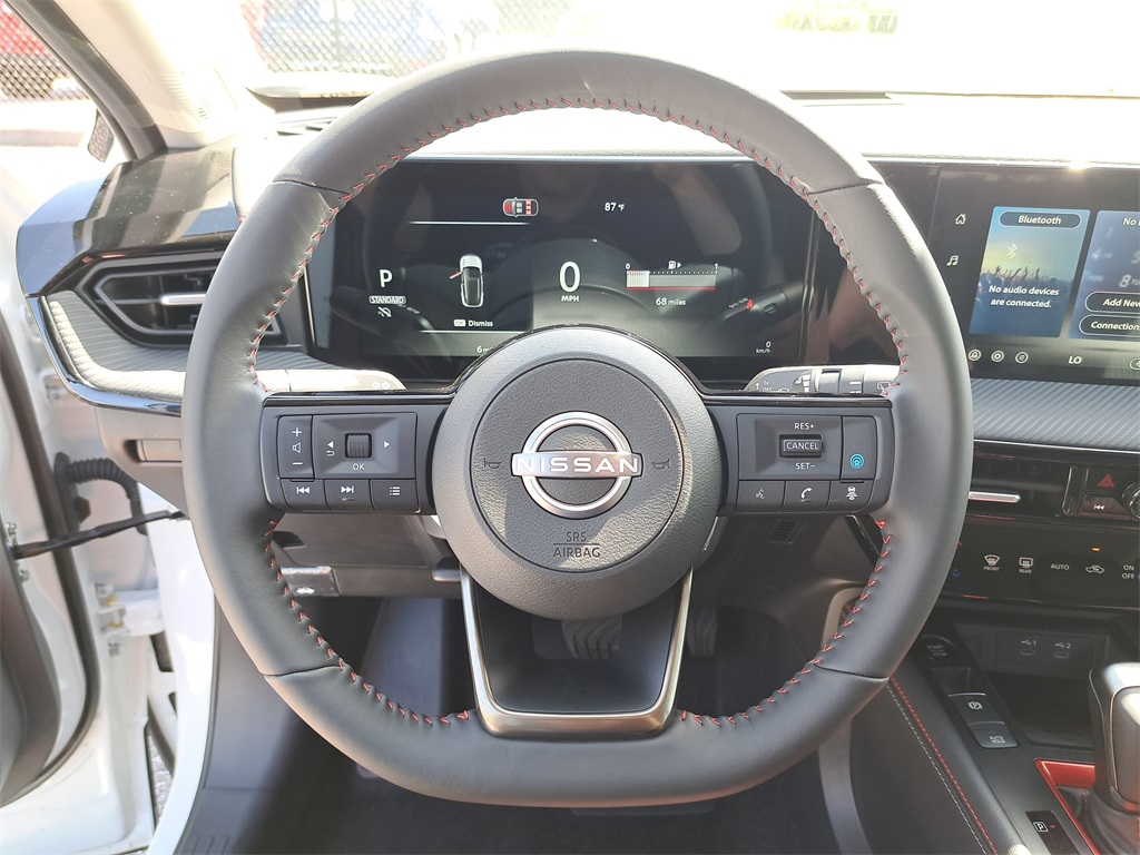 2026 Nissan Kicks SR photo 24