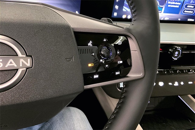 2025 Nissan Murano SL photo 22