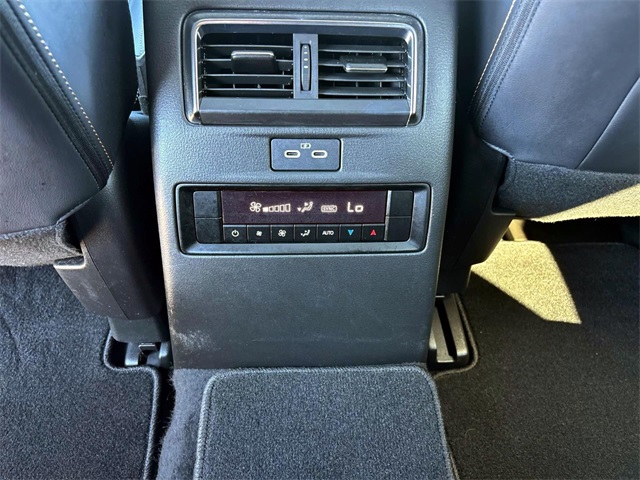 Used 2024 Rhodium White Metallic Mazda 3.3 Turbo S Premium image 11