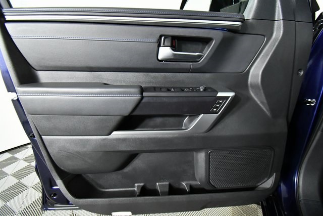 2024 Toyota Sequoia Platinum photo 13