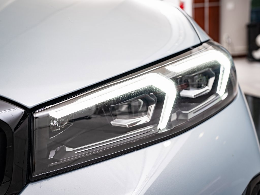 2025 Bmw 330i photo 15