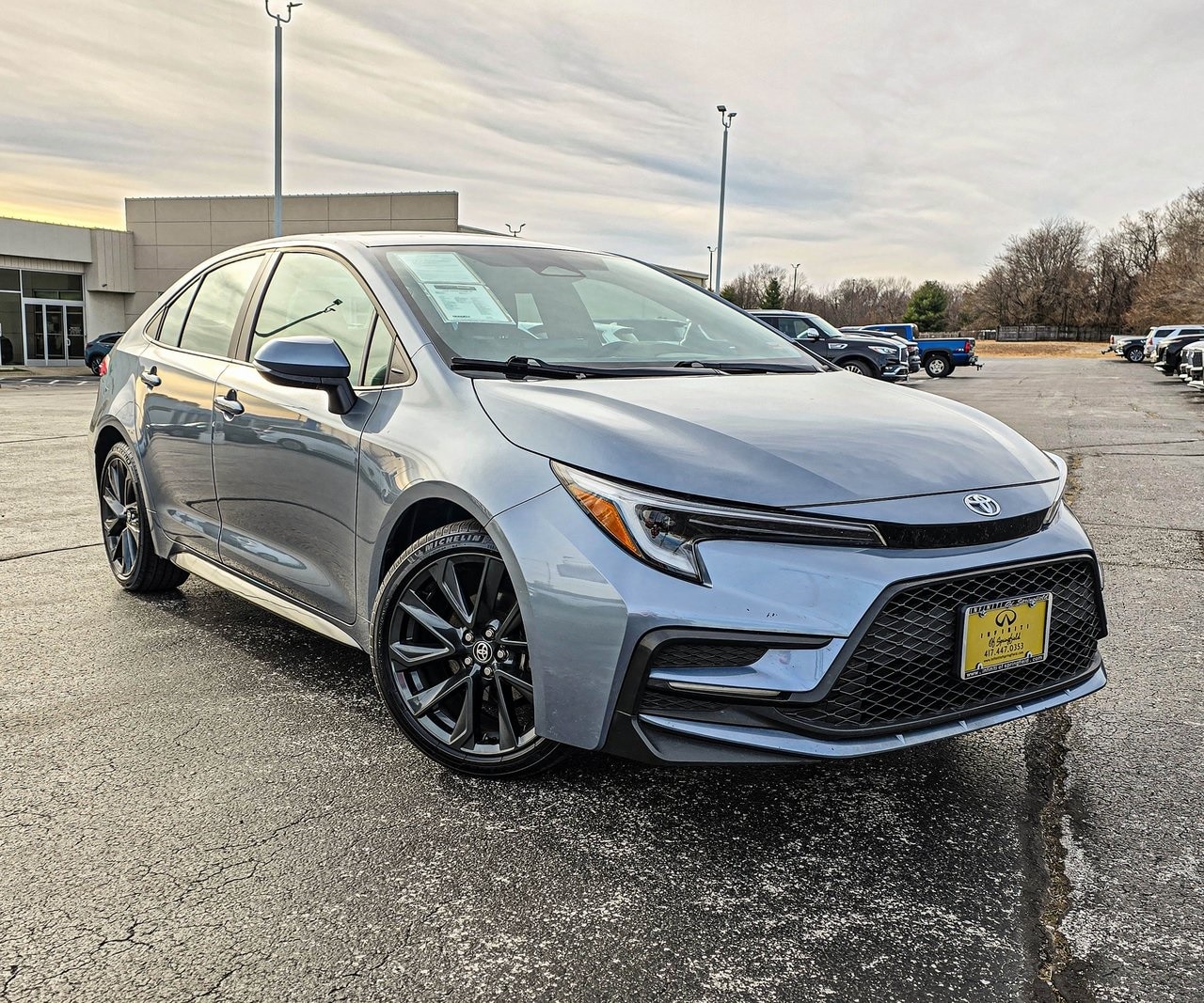 2025 Toyota Corolla SE's photo