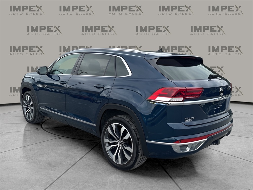 2023 Volkswagen Atlas Cross Sport V6 SEL Premium R-Line photo 3