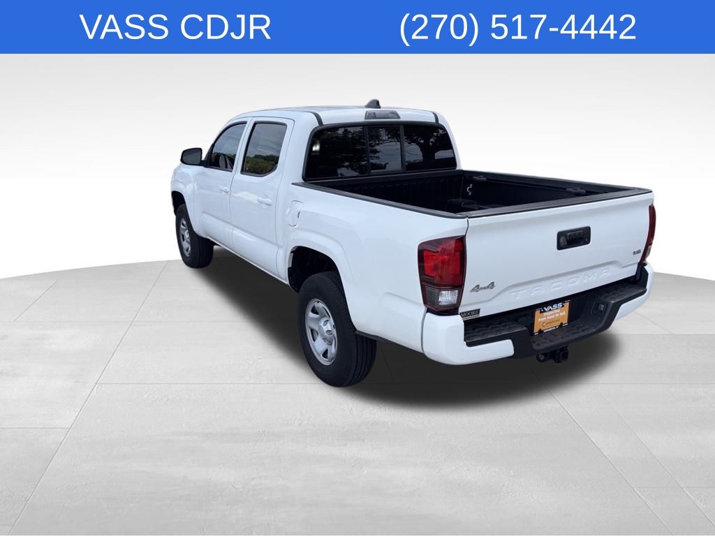 2022 Toyota Tacoma SR photo 7