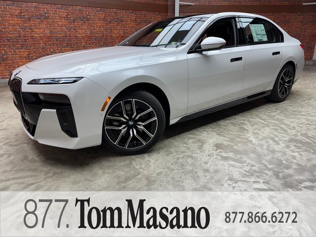 2026 BMW 7 Series 740i's photo