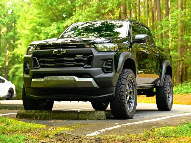 2025 Chevrolet Colorado Trail Boss photo 25
