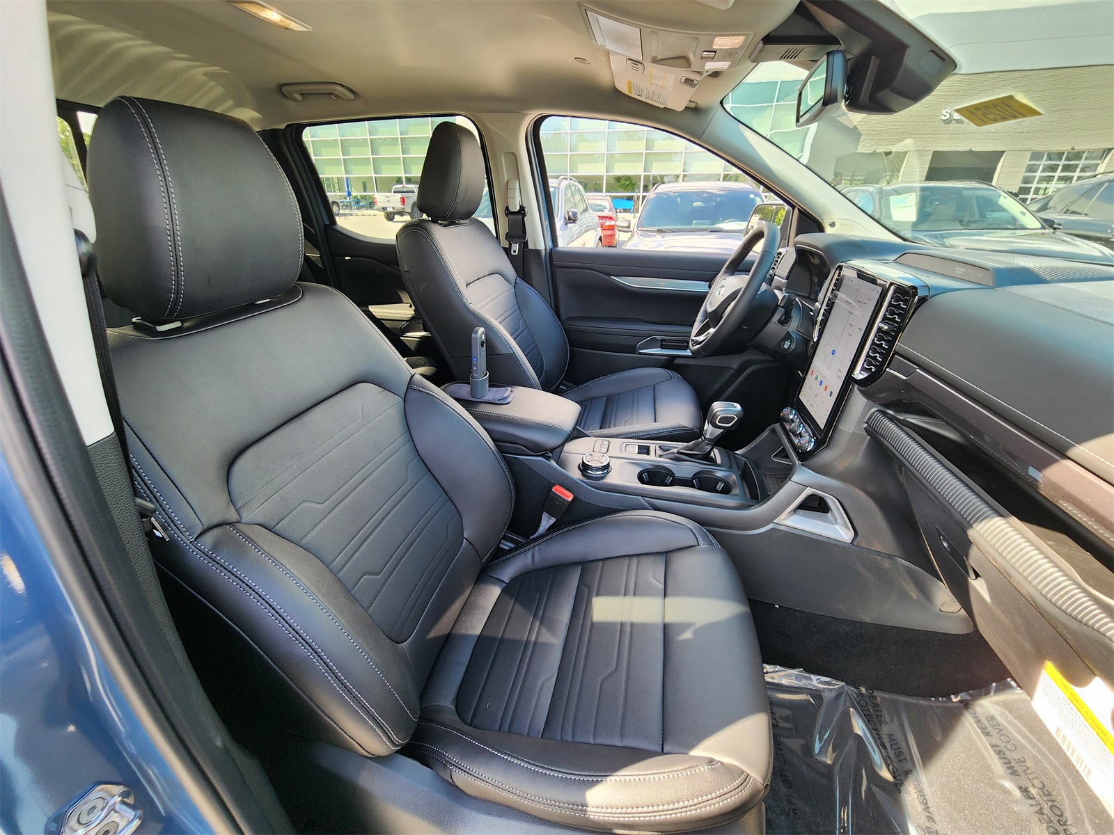 2025 Ford Ranger Lariat photo 11