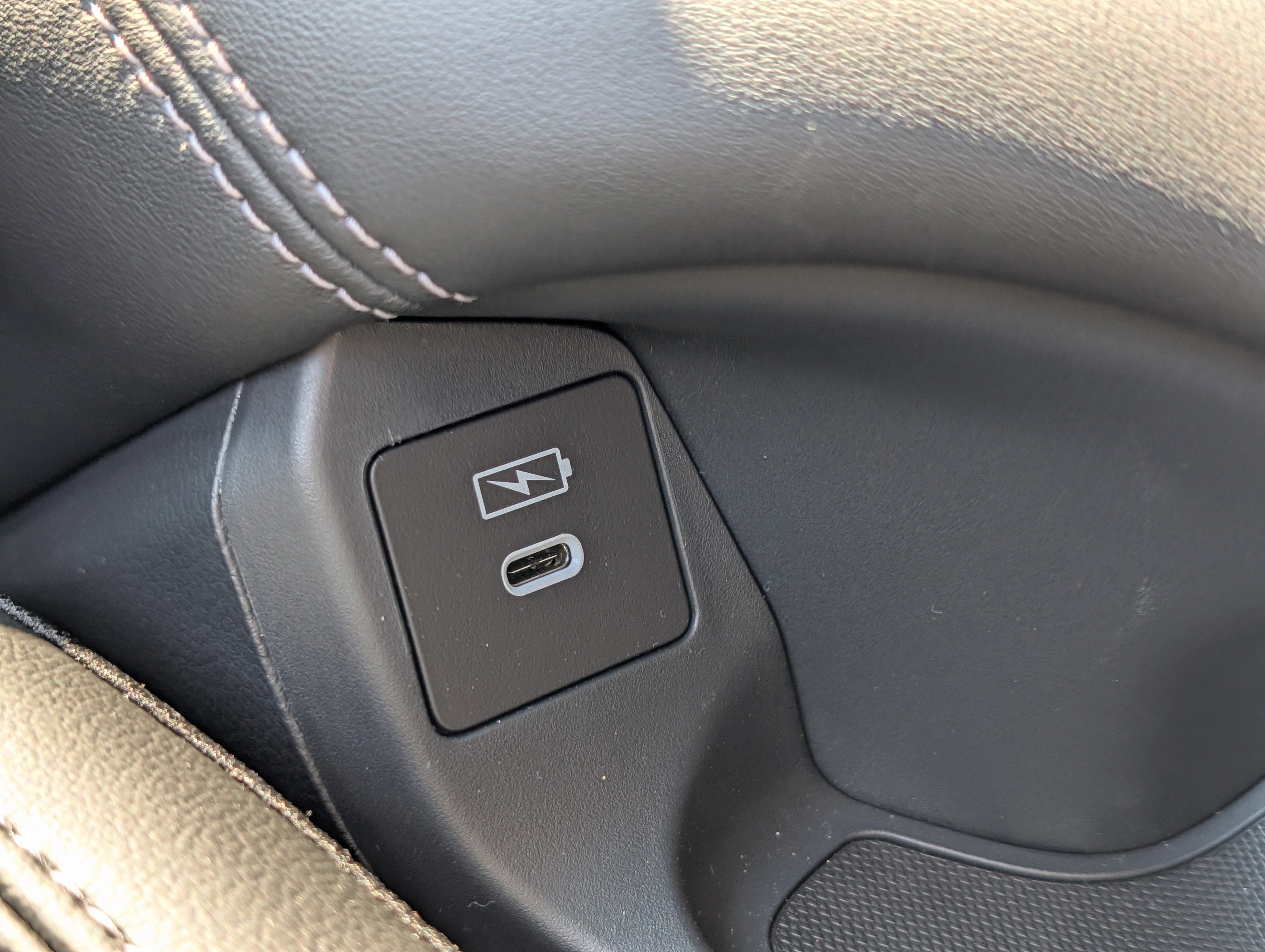 2026 Honda HR-V EX-L photo 6
